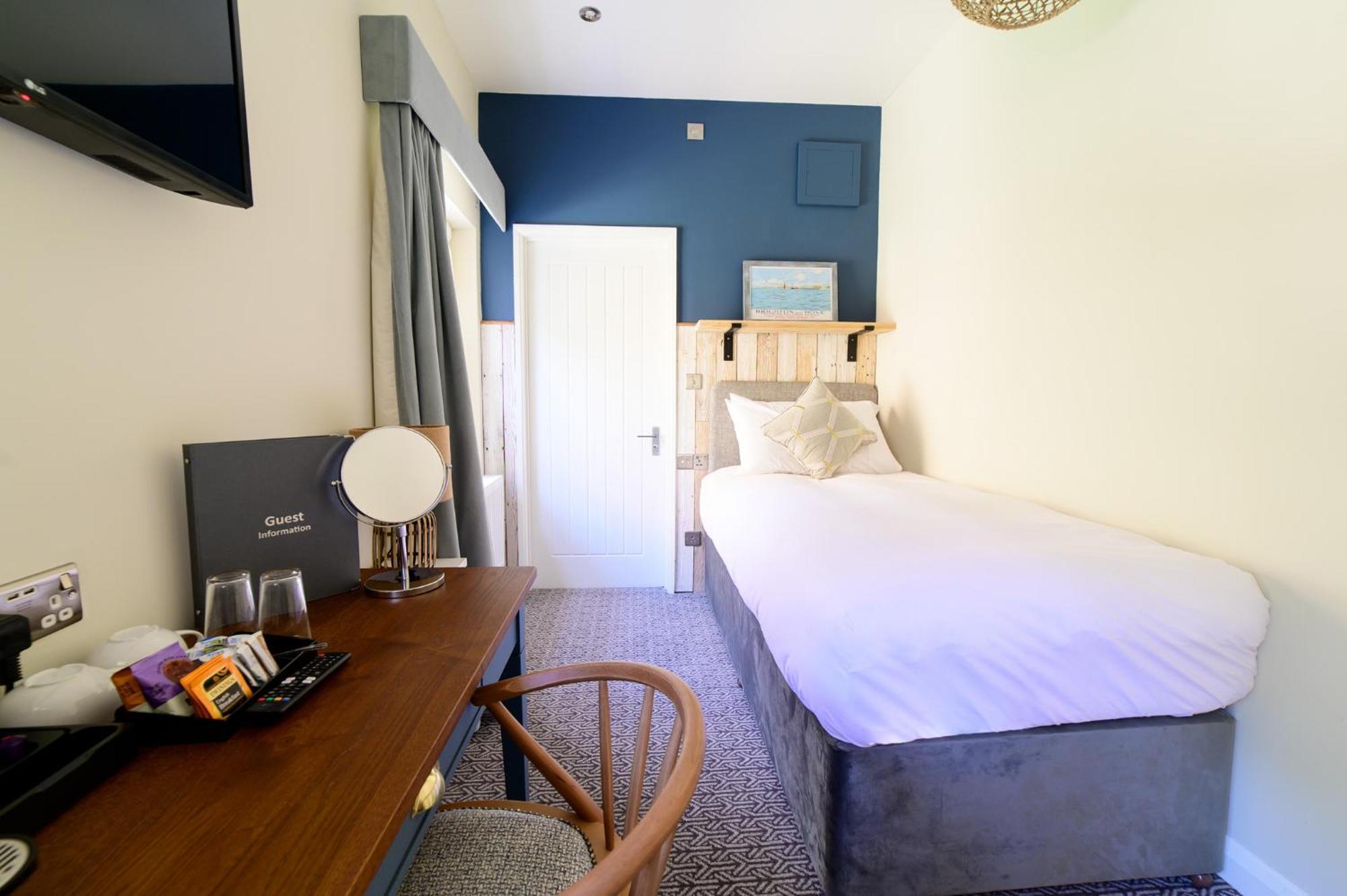 Downs Hotel Stanmer Extérieur photo